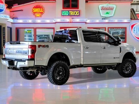 Used 2017 Ford F250 Platinum w/ Platinum Ultimate Package image 3