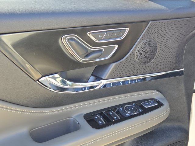 Used 2024 Lincoln Corsair Reserve w/ Equipment Group 201A AWD/4WD image 19