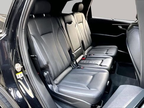Used 2021 Audi Q7 3.0T Prestige w/ Prestige Package AWD/4WD image 20