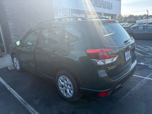 Used 2024 Subaru Forester AWD/4WD image 5