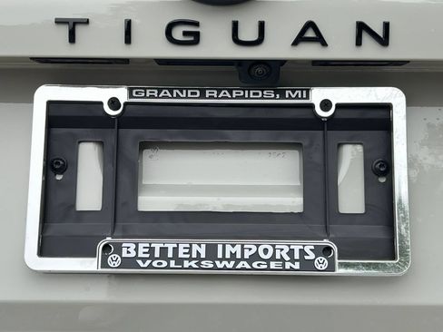 New 2026 Volkswagen Tiguan SE R-Line AWD/4WD image 38