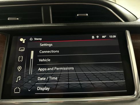 Used 2023 GMC Yukon XL Denali Ultimate AWD/4WD image 35