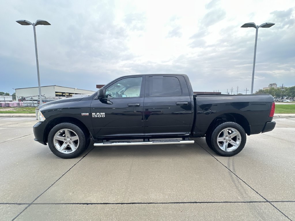 Used 2014 RAM 1500 Express AWD/4WD image 11