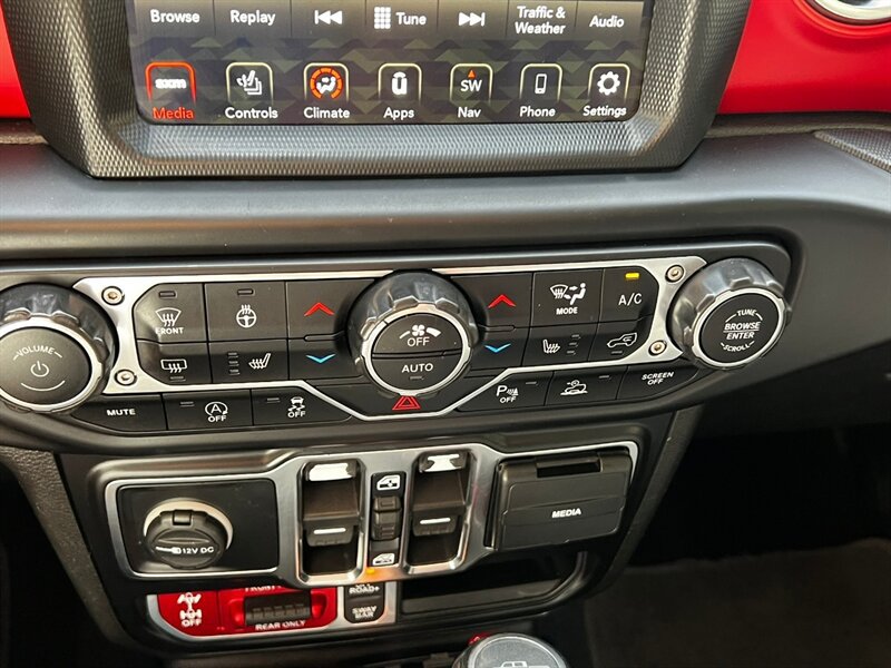 Used 2021 Jeep Gladiator Rubicon AWD/4WD image 33