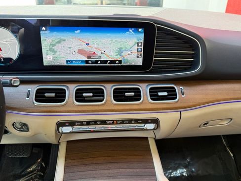Used 2022 Mercedes-Benz GLE 350 w/ AMG Line Exterior image 28
