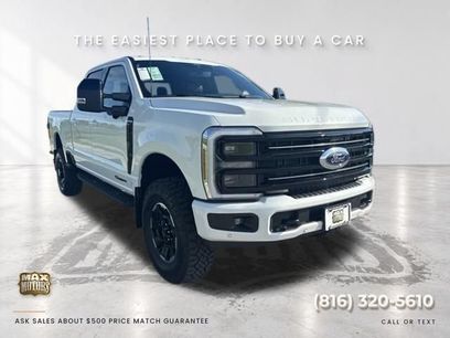 New 2026 Ford F350 Platinum w/ Tremor Off-Road Package