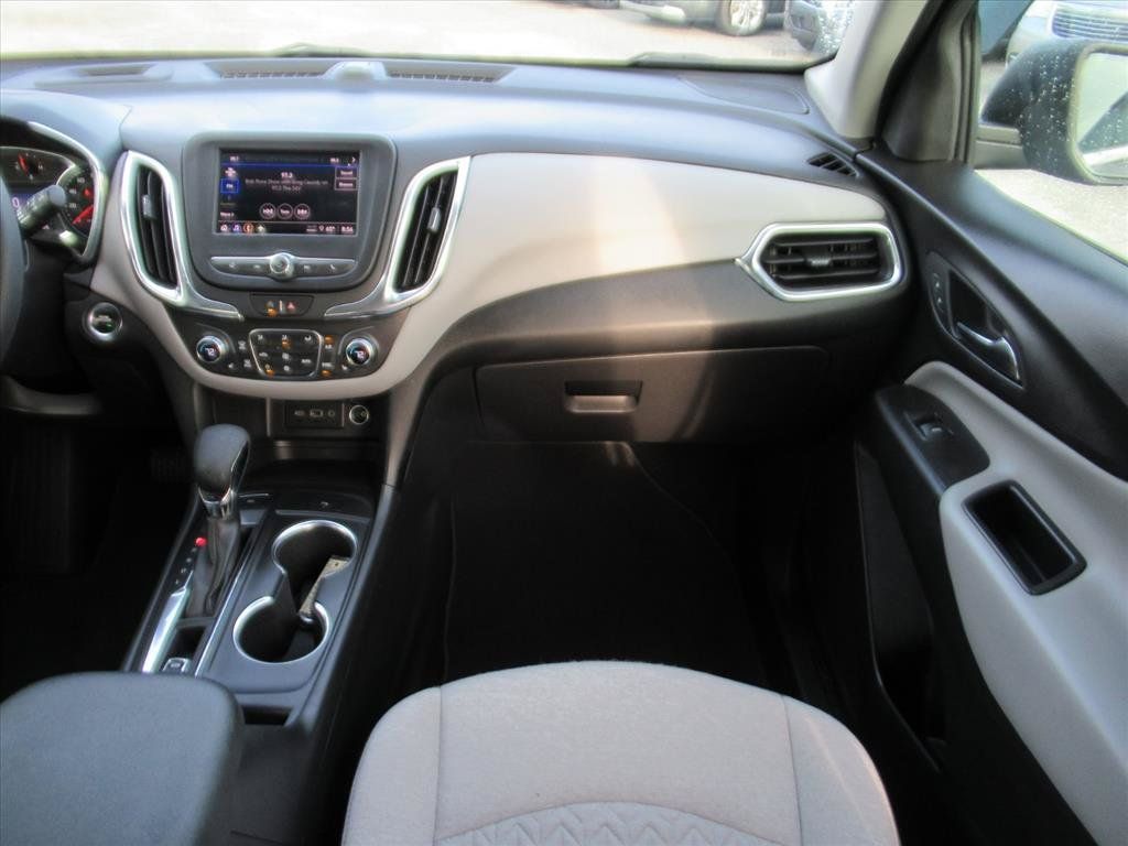 Used 2023 Chevrolet Equinox LT AWD/4WD image 14