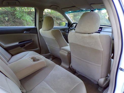 Used 2009 Honda Accord LX-P image 22