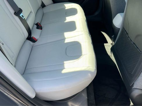 New 2026 Hyundai Elantra Limited FWD image 22