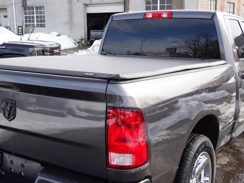 Used 2018 RAM 1500 Express w/ Express Value Package image 10