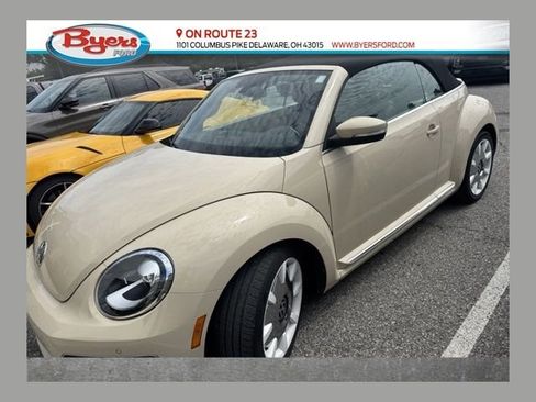 Used 2019 Volkswagen Beetle 2.0T Final Edition SEL FWD image 1