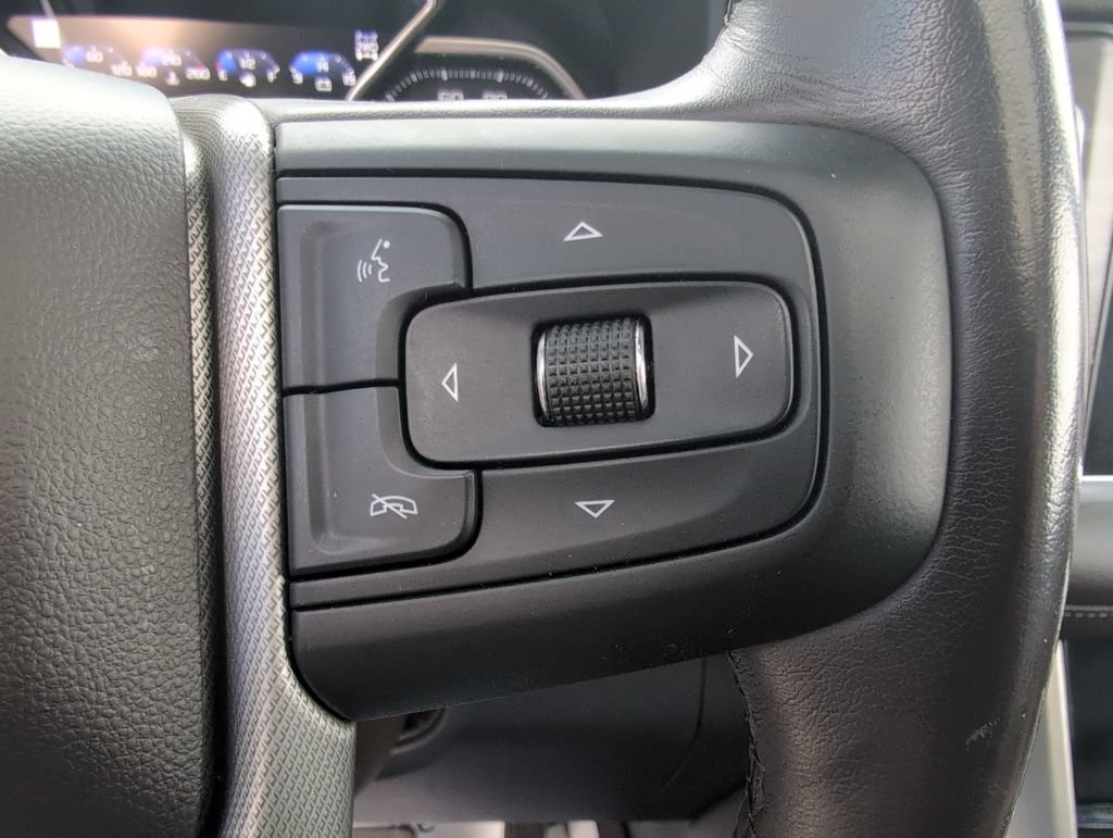 Used 2021 GMC Yukon Denali w/ Denali Premium Package AWD/4WD image 23