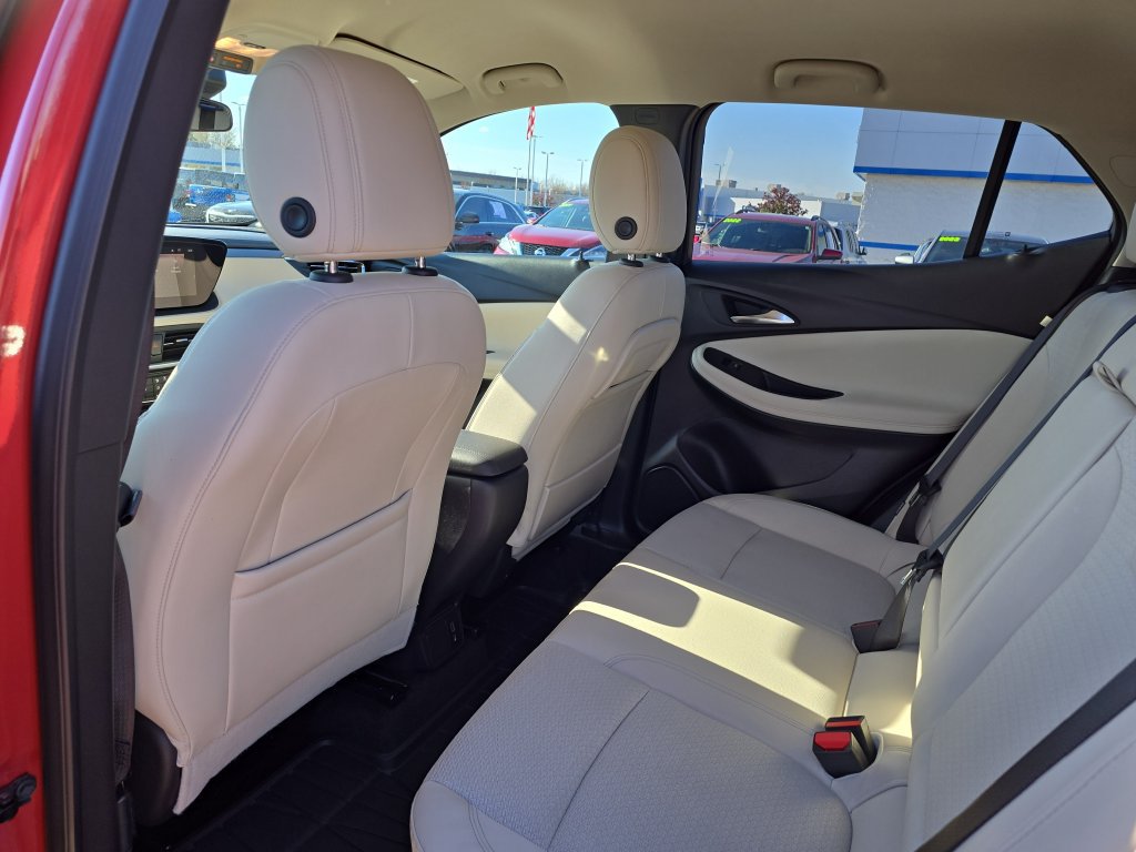 Used 2024 Buick Encore GX Preferred w/ Comfort Package FWD image 28
