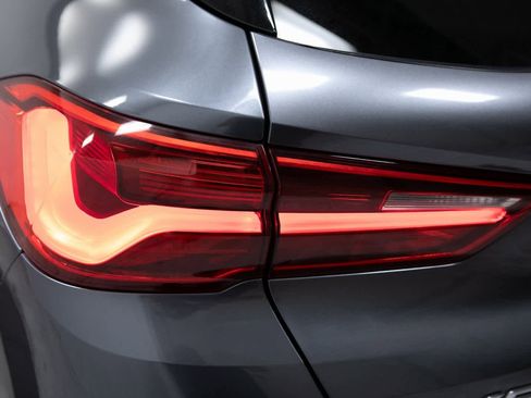 Used 2018 BMW X2 sDrive28i image 31