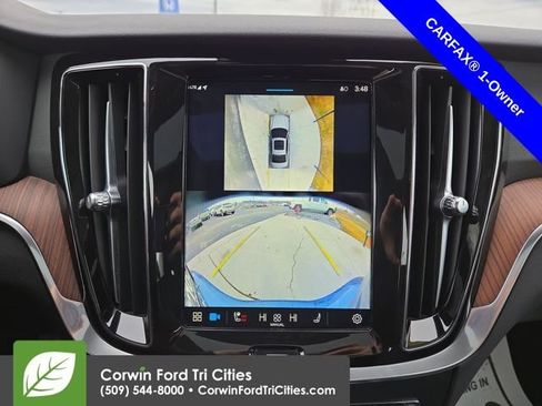 Used 2024 Volvo S60 B5 Plus image 23