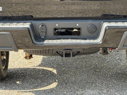 Used 2022 GMC Canyon Elevation Standard w/ Convenience Package AWD/4WD image 7