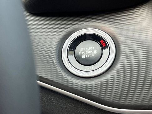 New 2025 Jeep Grand Cherokee Laredo X image 22