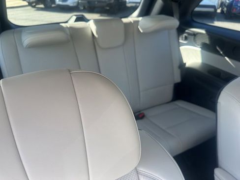 Used 2026 Hyundai Palisade Calligraphy image 18