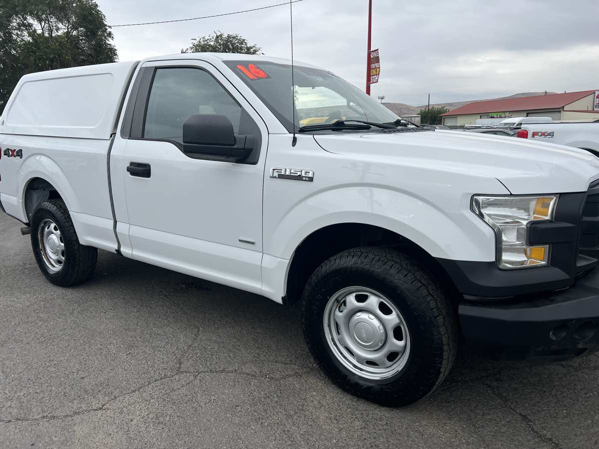 Used 2016 Ford F150 XL w/ Equipment Group 101A Mid AWD/4WD image 4
