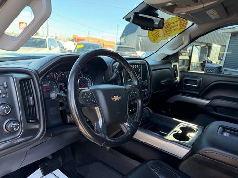 Used 2019 Chevrolet Silverado 2500 LTZ w/ Duramax Plus Package image 18