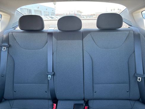Used 2025 Kia K4 FWD image 39