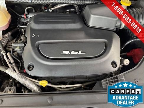 Used 2018 Chrysler Pacifica Touring-L image 7