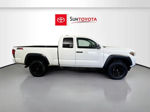 Used 2022 Toyota Tacoma SR w/ SX Package image 2