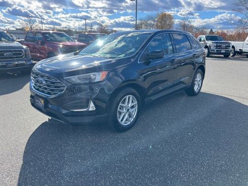 Certified 2022 Ford Edge SEL w/ Convenience Package image 3