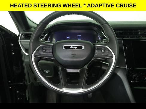 Used 2024 Jeep Grand Cherokee L Altitude AWD/4WD image 8