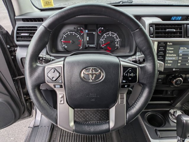 Used 2023 Toyota 4Runner SR5 Premium w/ Moonroof Package AWD/4WD image 9