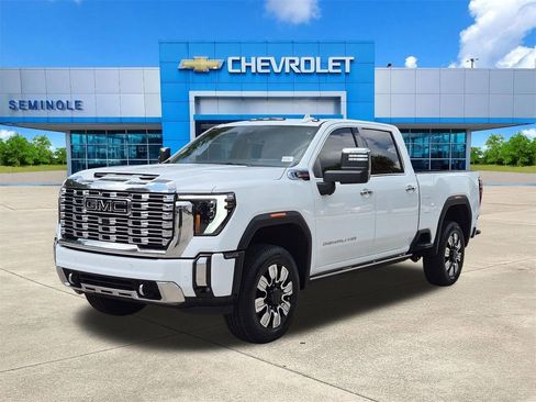 Used 2024 GMC Sierra 3500 Denali w/ Denali Reserve Package AWD/4WD image 2