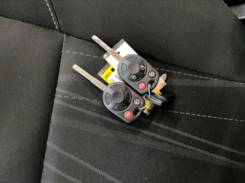 Used 2018 Ford Focus SE image 14