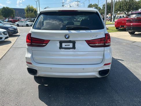 Used 2016 BMW X5 xDrive50i AWD/4WD image 4