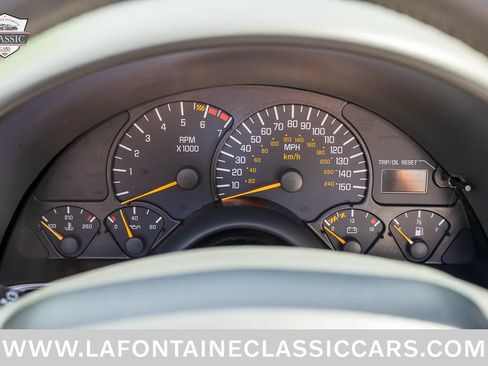 Used 1999 Pontiac Firebird Trans Am RWD image 8