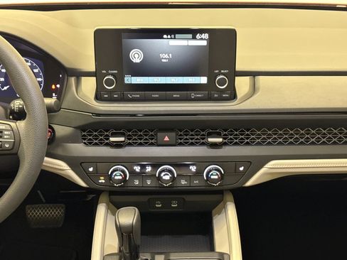Used 2025 Honda Accord SE image 14