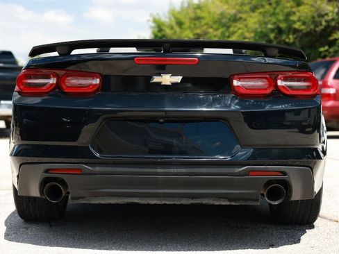 Used 2020 Chevrolet Camaro LT RWD image 10