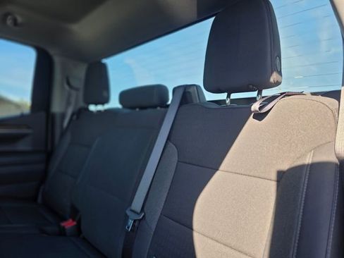 Used 2025 Chevrolet Silverado 1500 LT RWD image 16