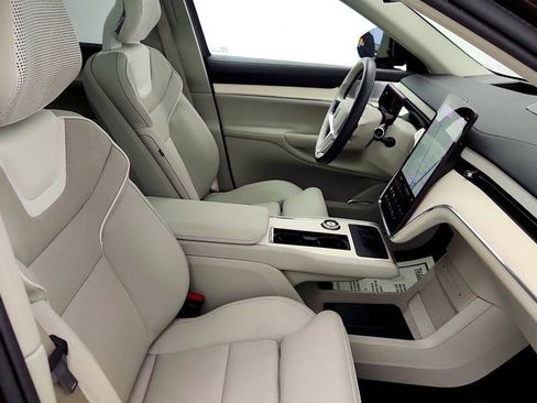 Used 2025 Volvo EX90 Ultra image 25