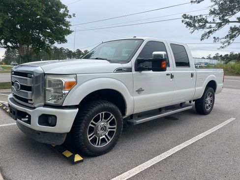 Used 2014 Ford F250 Platinum w/ FX4 Off-Road Package AWD/4WD image 1
