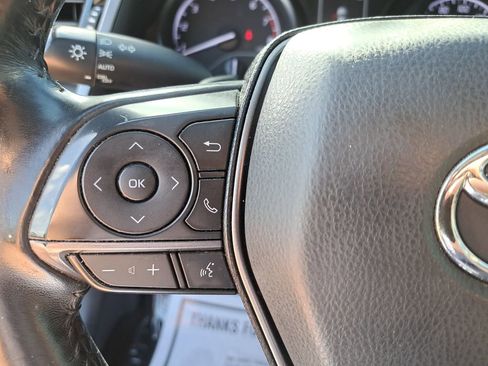 Used 2021 Toyota Camry SE image 17