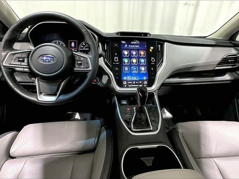 Used 2022 Subaru Outback Limited image 15