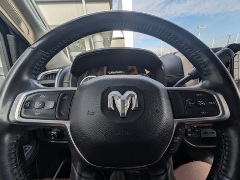 Used 2024 RAM 2500 Laramie image 22