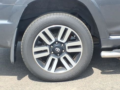 Used 2016 Toyota 4Runner Limited AWD/4WD image 4