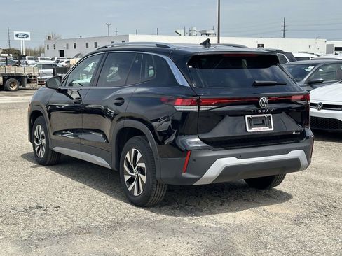 New 2026 Volkswagen Tiguan S AWD/4WD image 3