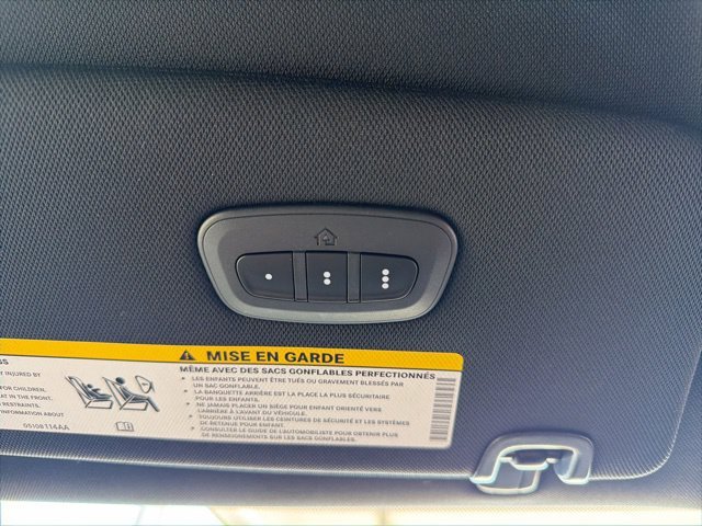 New 2027 Chrysler Pacifica Select FWD image 32