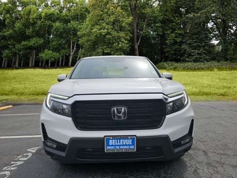 Used 2023 Honda Ridgeline RTL-E image 2