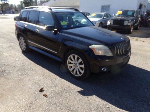 Used 2010 Mercedes-Benz GLK 350 4MATIC image 3