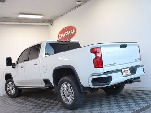 Used 2023 Chevrolet Silverado 2500 High Country AWD/4WD image 4