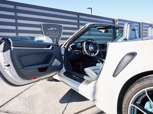 Used 2021 Porsche 911 Turbo S image 26