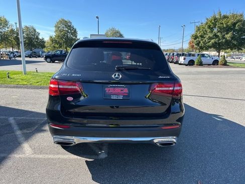 Used 2018 Mercedes-Benz GLC 300 4MATIC image 6